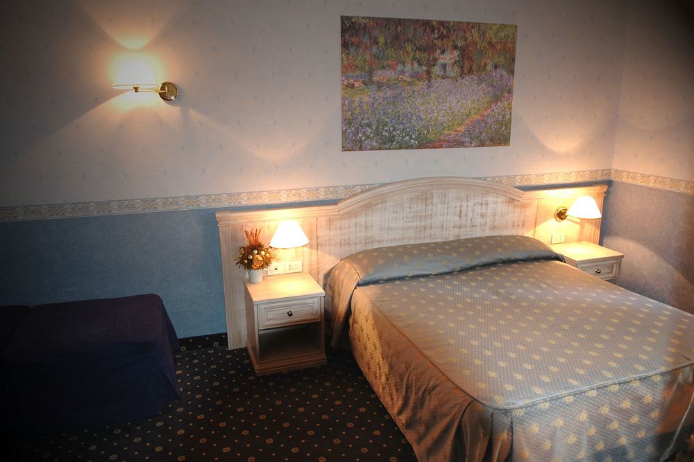 Bed and Breakfast Piccolo Imperiale Рим Экстерьер фото