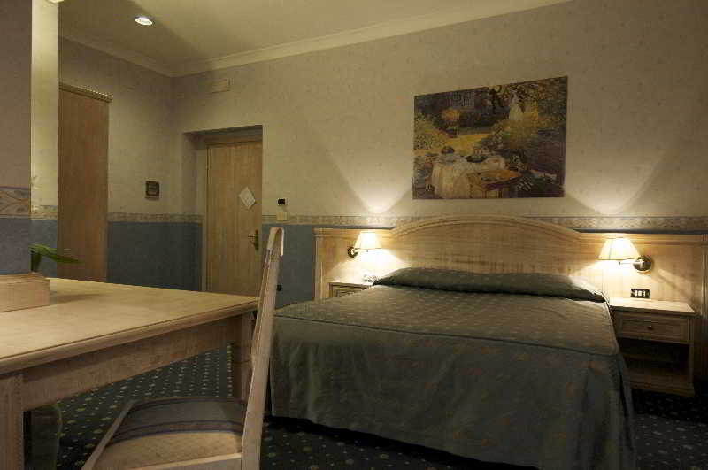 Bed and Breakfast Piccolo Imperiale Рим Экстерьер фото
